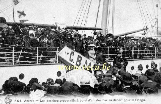 postkaart van Antwerpen Les derniers préparatifs à bord d'un steamer au départ pour le Congo