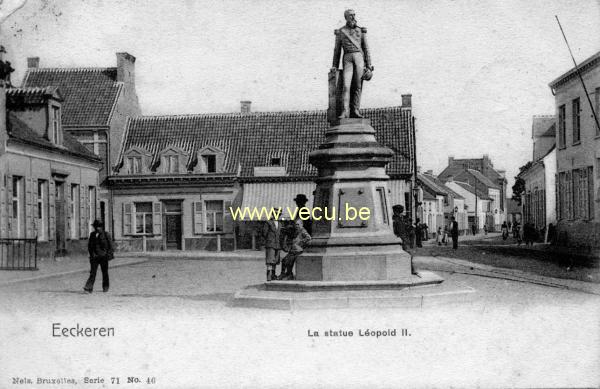 ancienne carte postale de Ekeren La statue Lepold II