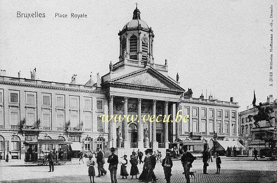 ancienne carte postale de Bruxelles Place Royale