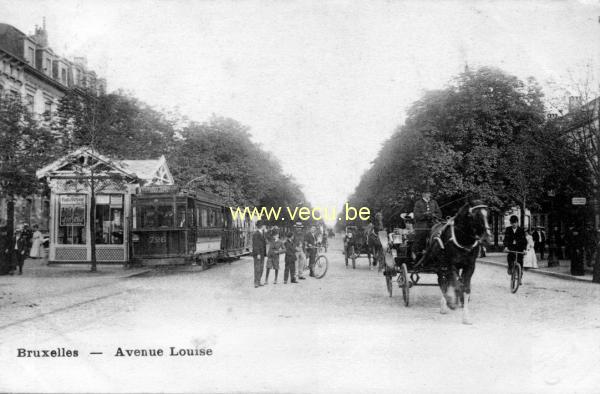 ancienne carte postale de Bruxelles Avenue Louise
