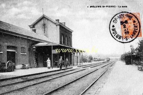 ancienne carte postale de Woluwe-St-Pierre La Gare