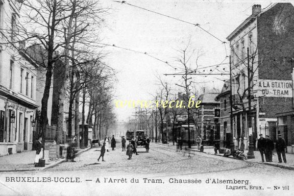 postkaart van Ukkel Alsembergsesteenweg, tram halte
