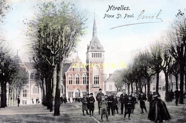 ancienne carte postale de Nivelles Place Saint Paul