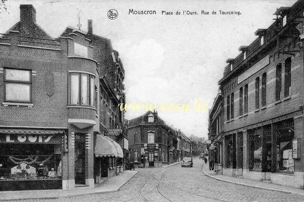 postkaart van Moeskroen Place de l'Ours - Rue de Tourcoing