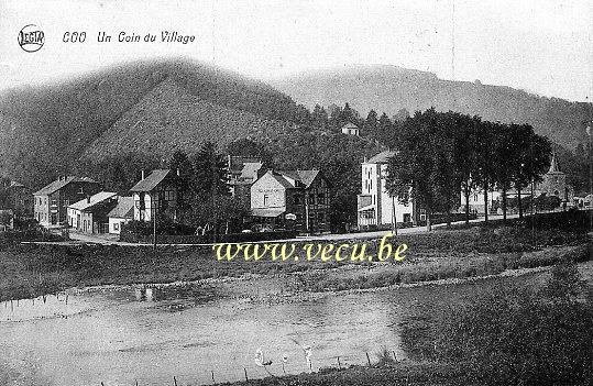 ancienne carte postale de Coo Un coin du Village