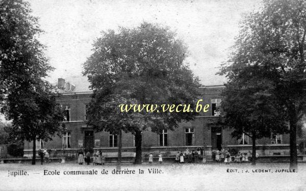 postkaart van Jupille Ecole communal de derrière la Ville