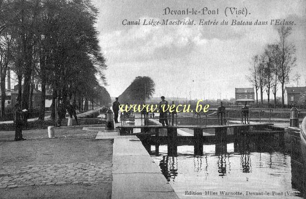 postkaart van Wezet Canal Liège-Maestricht. Entrée du Bateau dans l'écluse