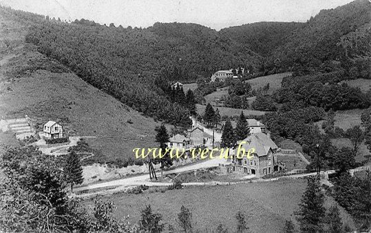ancienne carte postale de Vresse-sur-Semois Vallée du petit-Fays et ligne vicinal descendant de Gedinne