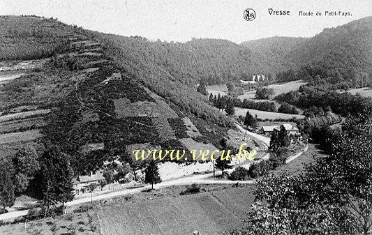 ancienne carte postale de Vresse-sur-Semois Route du Petit-Fays