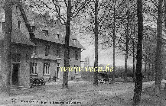 ancienne carte postale de Maredsous Hôtel d'Emmaüs et l'Abbaye