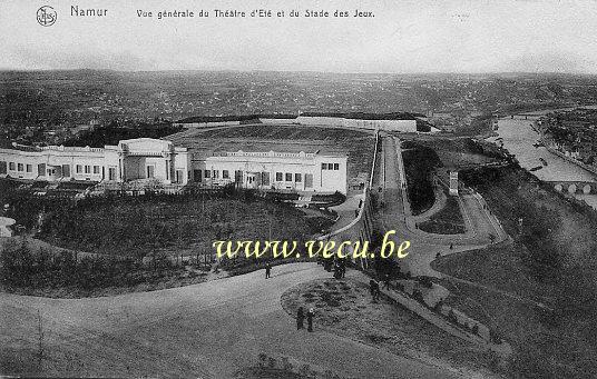 ancienne carte postale de Namur Vue générale du Théatre d'Eté et du stade des Jeux