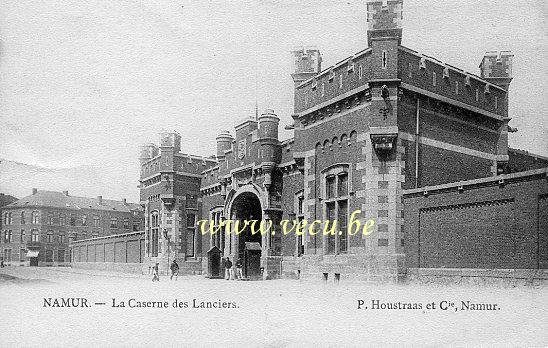 ancienne carte postale de Namur La Caserne des Lanciers