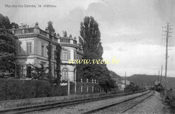 postkaart van Marche-les-Dames Le château