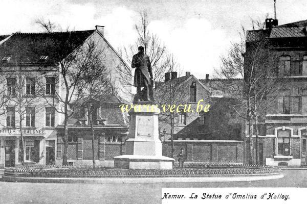 ancienne carte postale de Namur La Statue d'Omalius d'Halloy
