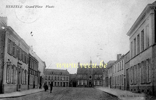 ancienne carte postale de Herzele Grand'Place