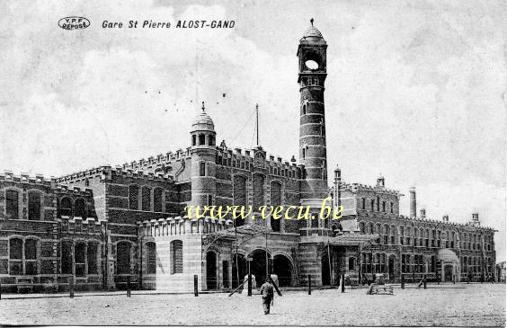 ancienne carte postale de Gand Gare St Pierre