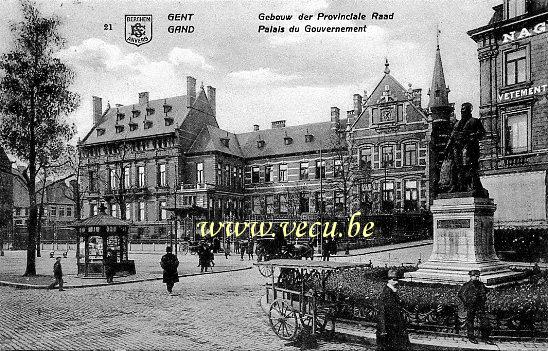 ancienne carte postale de Gand Palais du Gouvernement