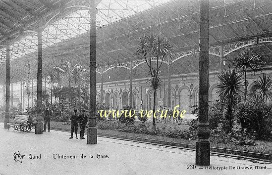 ancienne carte postale de Gand L'intérieur de la gare