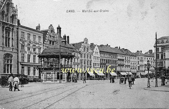 ancienne carte postale de Gand Marché-aux-grains