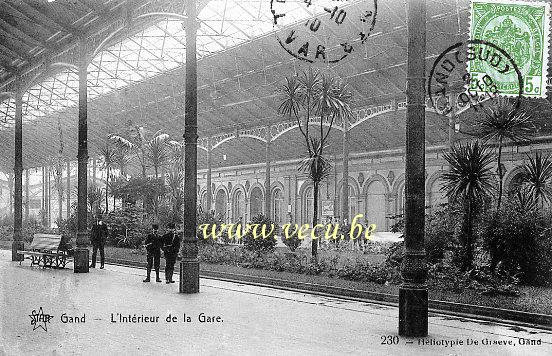 postkaart van Gent L'intérieur de la gare