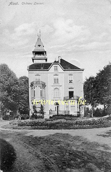 ancienne carte postale de Alost Château Lienart