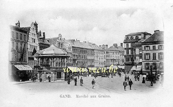 ancienne carte postale de Gand Marché aux Grains