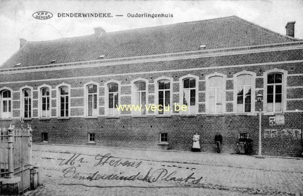 ancienne carte postale de Denderwindeke Ouderlingenhuis