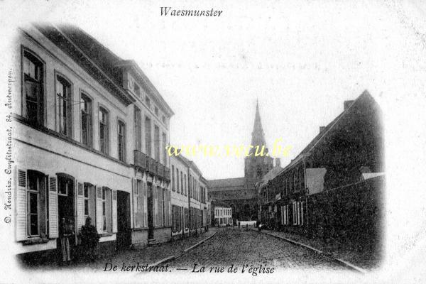 ancienne carte postale de Waesmunster La rue de l'église