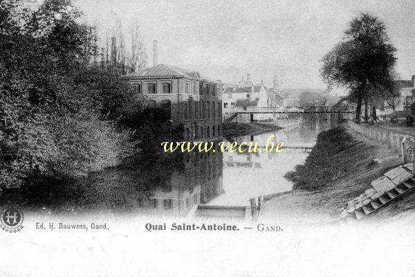 ancienne carte postale de Gand Quai Saint-Antoine