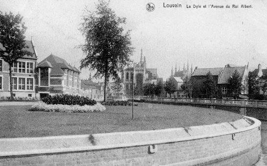 ancienne carte postale de Louvain La Dyle et l'avenue du roi Albert.