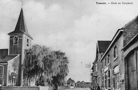 ancienne carte postale de Tremelo Kerk en Dorpkom