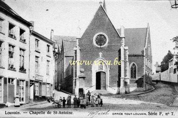 ancienne carte postale de Louvain Chapelle de St Antoine.  (P.Damiaanplein-Ramberg-StAntoniusberg)