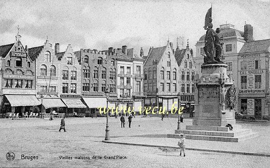 postkaart van Brugge Zicht op de Markt