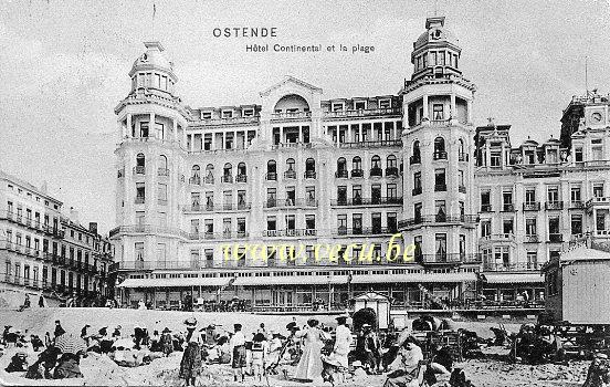 postkaart van Oostende Strand en Hotel Continental
