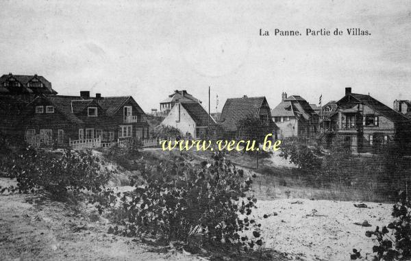 ancienne carte postale de La Panne Partie de villas