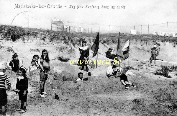 postkaart van Mariakerke Les jeux d'enfants dans les dunes