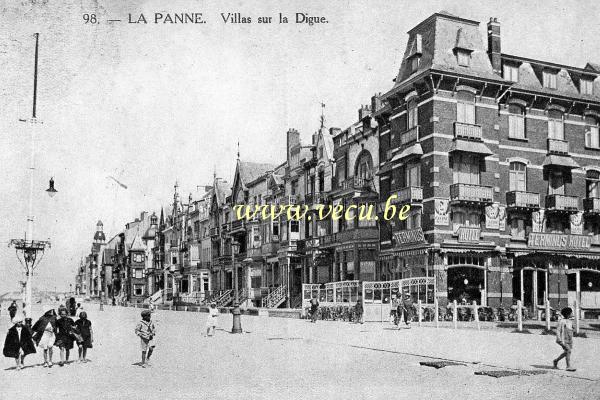 ancienne carte postale de La Panne Villas sur la Digue