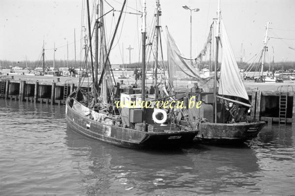 photo ancienne  de bateaux de pêche  Martine et Adrienne