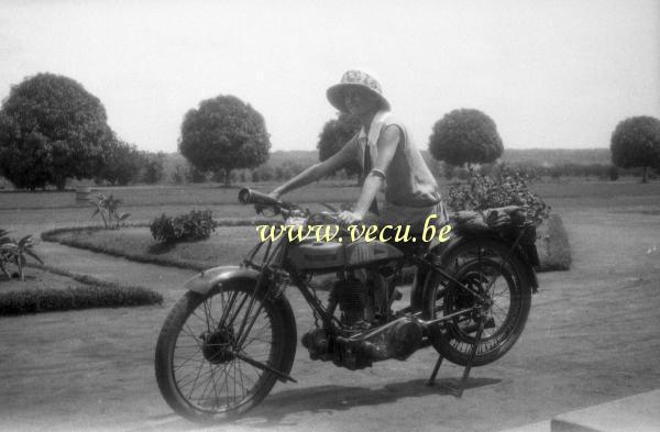 Photo ancienne  de motos Minerva  