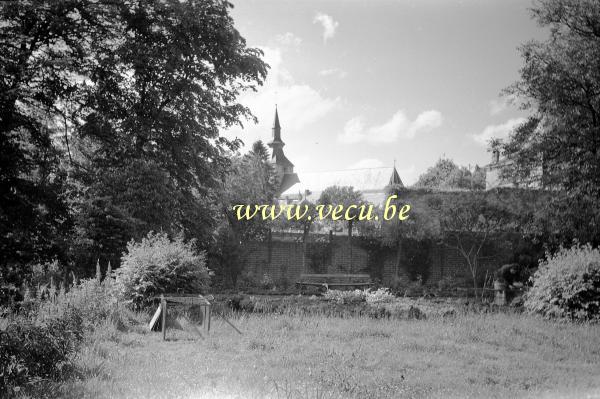 photo ancienne  Vue sur Saint Gengulphe depuis la maison du juge Allard place verte