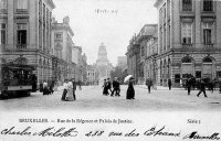 postkaart van Brussel Rue de la Régence et Palais de Justice