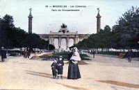carte postale ancienne de Etterbeek Les Colonnes de Quenast, parc du Cinquantenaire