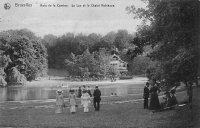 carte postale de Bruxelles Bois de la Cambre, le lac et le chalet Robinson