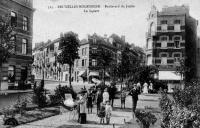 carte postale ancienne de Molenbeek Boulevard du Jubilé - Le square