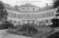 carte postale de Evere Monastère provincial du Bon Pasteur. Détruit par les bombardements en 1944