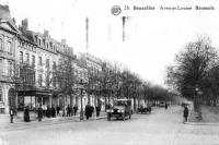 postkaart van Brussel Avenue Louise (probalement à hauteur des n°60 à 66)