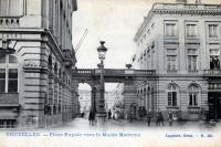 carte postale de Bruxelles Place Royale vers le Musée Moderne