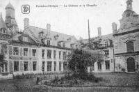 carte postale ancienne de Fontaine-l'Evêque Le château et la chapelle