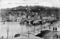 carte postale ancienne de Liège Pont des arches, vue vers la Citadelle