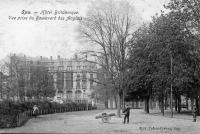 carte postale ancienne de Spa Hôtel Britannique - Vue prise du Boulevard des Anglais